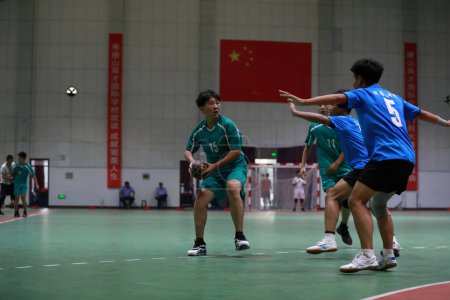 Foto de Condado de Luannan, China - 16 de agosto de 2019: China Junior Handball Match U Series Competition Site, Condado de Luannan, provincia de Hebei, China - Imagen libre de derechos