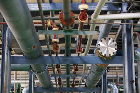 Téléchargez les photos : Machines et équipements dans une usine de production de biodiesel, Chine - en image libre de droit
