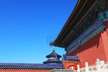 Foto de Beijing, China - 5 de octubre de 2020: Paisaje arquitectónico clásico chino en el templo del cielo, Beijing - Imagen libre de derechos