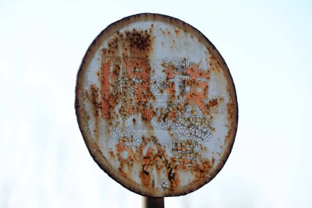 5km speed limit sign, paint mottled interface