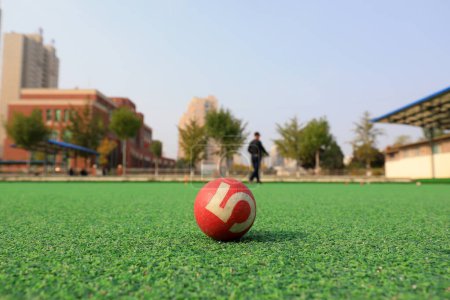 Chinesische Torball-Enthusiasten spielen chinesischen Torball, LUANNAN COUNTY, Provinz Hebei, China