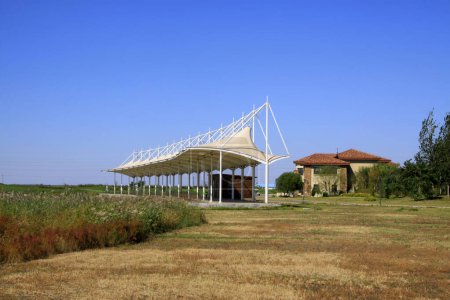 golf facilities and buildings, closeup of photo