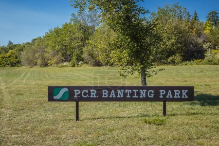 Téléchargez les photos : Le parc PCR Banting est situé dans le quartier River Heights de Saskatoon.. - en image libre de droit
