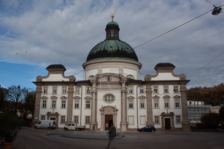 Photo for SALZBURG, AUSTRIA - NOVEMBER 7, 2022: Baroque roman catholic Kajetanerkirche in Salzburg - Royalty Free Image