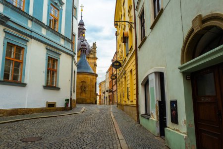 Foto de 2022-04-20 olomouc. República Checa. vista de las calles de la ciudad vieja - Imagen libre de derechos
