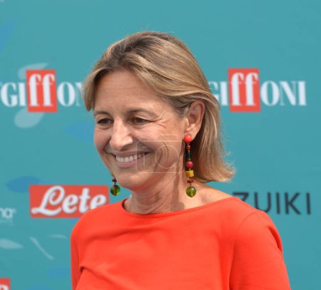 Foto de GIFFONI VALLE PIANA, ITALIA - 22 de julio de 2023: Serena Porcari en el Giffoni Film Festival 2023 - 22 de julio de 2023 en Giffoni Valle Piana, Italia. - Imagen libre de derechos