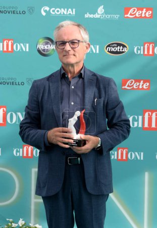 Téléchargez les photos : GIFFONI VALLE PIANA, ITALIE - 27 juillet 2023 : Giulio Corrivetti au Giffoni Film Festival 2023 - 27 juillet 2023 à Giffoni Valle Piana, Italie. - en image libre de droit