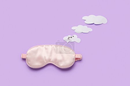 Photo for Sleeping masks and speech bubbles on lilac background - Royalty Free Image