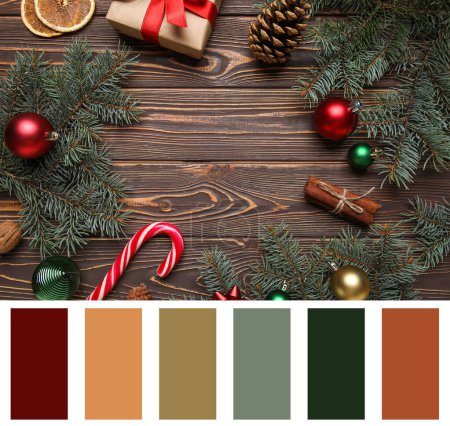 Foto de Ramas de abeto con decoraciones navideñas y regalo sobre fondo de madera. Diferentes patrones de color - Imagen libre de derechos