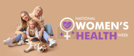 Mujer feliz con madre, hija y perro sobre fondo beige. Banner para la Semana Nacional de la Salud de la Mujer