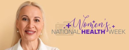 Ältere blonde Frau auf beigem Hintergrund. Banner für die Nationale Woche der Frauengesundheit