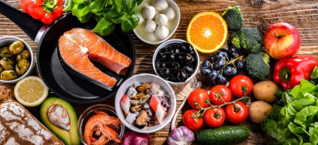 Productos alimenticios que representan la dieta mediterránea y que pueden mejorar el estado general de salud