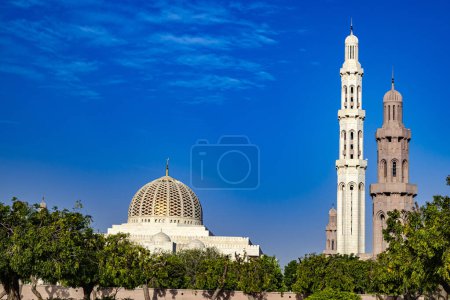 Téléchargez les photos : Grande mosquée du sultan Qaboos à Mascate, Oman - en image libre de droit