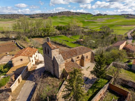 Téléchargez les photos : Guijosa, dans la province de Soria, Eglise Notre-Dame de l'Ascension - en image libre de droit