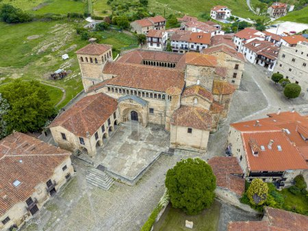 Photo for Colegiata church of Santa Juliana in Santillana del Mar, Cantabria, Spain, Europe. Aerial view. - Royalty Free Image