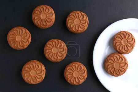 Téléchargez les photos : Plat de délicieux biscuits, gros plan - en image libre de droit