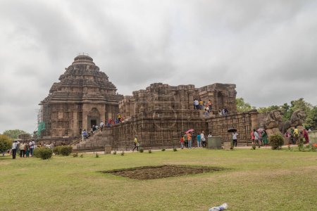 Photo for Odisha, India, 3 April 2022 Ancient Indian architecture Konark Sun Temple in Odisha, India. This historic temple was built in 13th century. This temple is an world heritage site. - Royalty Free Image