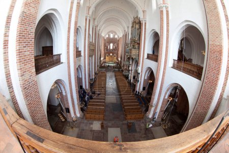 Téléchargez les photos : Cathédrale de Roskilde au Danemark Une cathédrale gothique construite en brique aux XIIe et XIIIe siècles - en image libre de droit