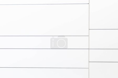 Téléchargez les photos : Motif de mur blanc avec des lignes en composition harmoniquev - en image libre de droit