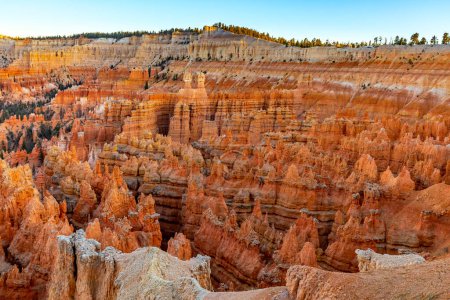 Téléchargez les photos : Vue panoramique sur les hoodoos du parc national de Bryce Canyon, Utah, États-Unis - en image libre de droit