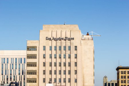 Foto de Los Ángeles, EE.UU. - 27 de junio de 2012: sede de la famosa compañía de periódicos Los Angeles Times. - Imagen libre de derechos