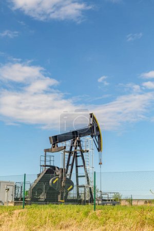 Téléchargez les photos : Production d'huile minérale sur l'île allemande d'Usedom - en image libre de droit