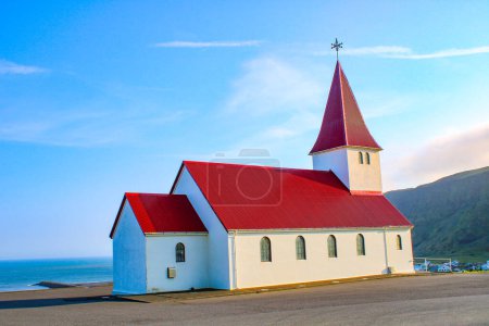Téléchargez les photos : Europe, Islande, musée à Glaumbaer, célèbre église - en image libre de droit
