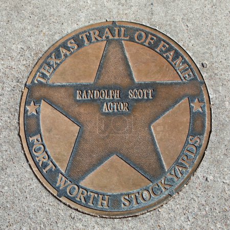 Foto de Fort Worth, Texas - 5 de noviembre de 2023: el sendero de la fama de Texas honra a Randolph Scott con un plato a pie de fama en Fort Worth. - Imagen libre de derechos