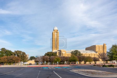 Photo for Fort Worth, Texas - November 5, 2023: the museum Amon G. Carter Jr. Exhibits hall in Fort Worth. It is located in the cultural district of in Ft Worth, Texas, USA - Royalty Free Image