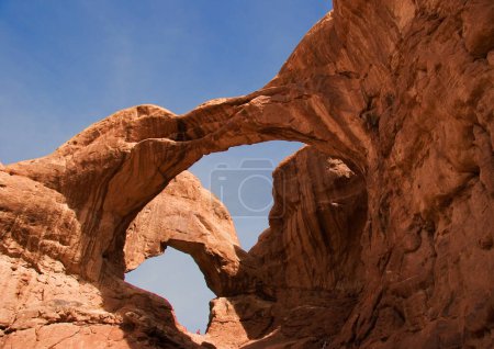 Téléchargez les photos : Pont rocheux pittoresque au jardin des diables dans les arches parc national, États-Unis - en image libre de droit