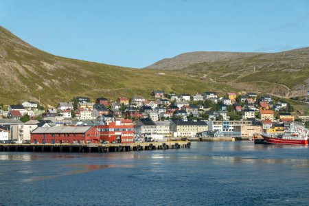 Téléchargez les photos : Troms og Finnmark, Honningsvag, vue de la mer, Norvège - en image libre de droit