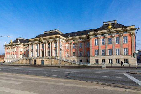 Foto de Histórico parlamento de Brandeburgo, Landtag, en Potsdam, Alemania - Imagen libre de derechos