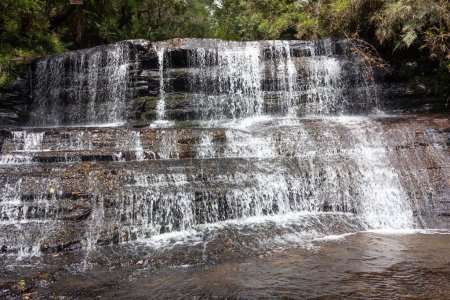 cascada en Río Sete Quedas en el Parque Nacional Urubici en Brasil, América del Sur