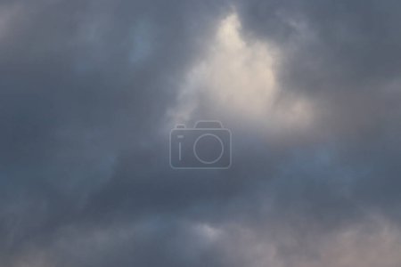 Foto de Hermoso cielo fondo con nubes - Imagen libre de derechos