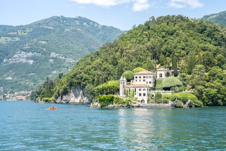Foto de Famosa Villa del Balbianello en el Lago de Como, Italia - Imagen libre de derechos