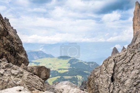 Vue sur Langkofel (Sassolungo), Dolomites, Tyrol du Sud, Italie
