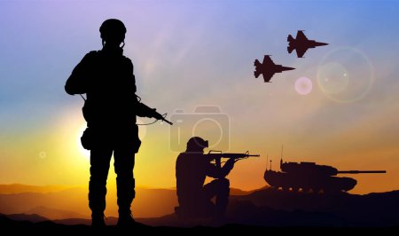 Ilustración de Siluetas de soldados con tanque de batalla principal y aviones militares contra el atardecer. EPS10 vector - Imagen libre de derechos