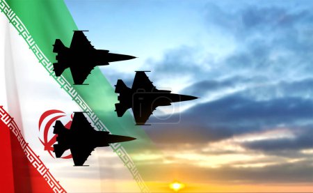 Téléchargez les illustrations : Silhouette d'avions militaires avec drapeau iranien contre le coucher du soleil. Vecteur EPS10 - en licence libre de droit