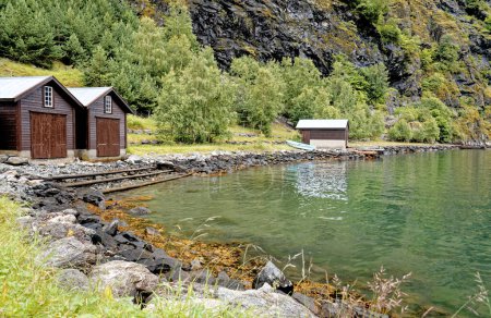 Foto de Destino de viaje al norte de Europa: Vista del paisaje de Flam, Noruega. Hermosa vista del paisaje noruego en Flam. 15 de julio de 2012 - Imagen libre de derechos