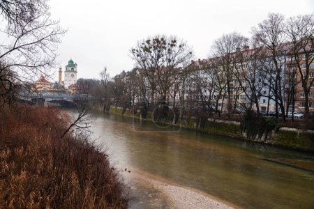 Isar River passing through Munich and the cityscape around the riverbank. With 295 km length, it is among the longest rivers in Bavaria.
