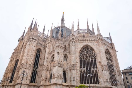 Der Mailänder Dom oder Metropolitandom-Basilika der Geburt der Heiligen Maria ist eine bedeutende Kathedrale in Mailand.