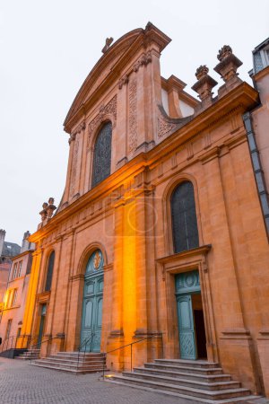 Notre-Dame de l 'Assomption ist eine Kirche in der Rue de la Chevre in der Stadt Metz in Lothringen, Frankreich.