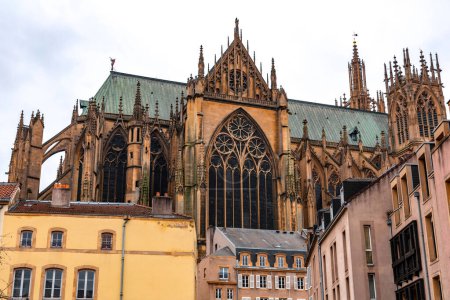Kathedrale von Metz, oder die Kathedrale von Saint Stephen ist eine römisch-katholische Kathedrale in Metz, Hauptstadt von Lothringen, Frankreich.