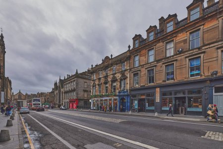 Foto de Vista de la calle en George IV Bridge en Edimburgo, Escocia, Reino Unido - Imagen libre de derechos