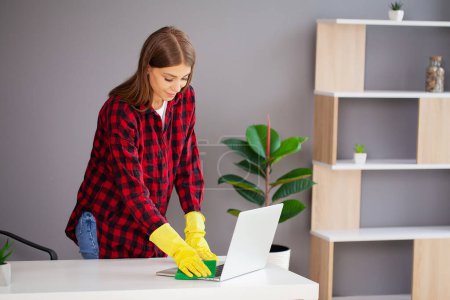 Photo for Portrait of happy female worker cleaning modern office. - Royalty Free Image