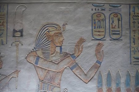 Foto de Amonherkhepshef tom en Luxor, Egipto. Era hijo de Ramsés III. Su tumba fue descubierta por Ernesto Schiapparelli en 1903 - Imagen libre de derechos