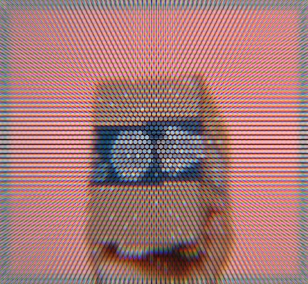 Téléchargez les photos : Une métaverse numérique met en scène un visage d'homme avec des lunettes, déformé d'une manière futuriste et abstraite. - en image libre de droit