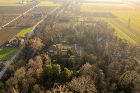Foto de Busseto, Italy - January 2022 drone aerial view of Sant'Agata in Busseto Parma Italy house of italian composer Giuseppe Verdi - Imagen libre de derechos