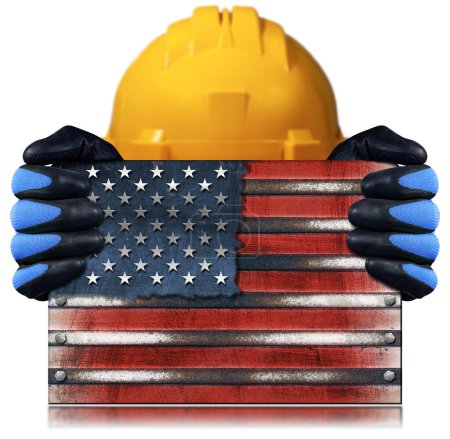 Foto de Trabajador manual con guantes de trabajo protectores y sombrero naranja que sostiene una bandera nacional de metal de los Estados Unidos de América, EE.UU. (bandera americana), aislado sobre fondo blanco. - Imagen libre de derechos
