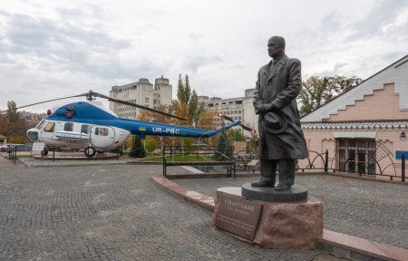 Photo for Kyiv, Ukraine. October 25, 2022. Monument to Sikorsky in the park of aviation pioneers in KPI on an autumn day - Royalty Free Image